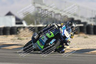 media/Oct-30-2025-Racers Edge (Thu) [[dabbdaf680]]/2-A Group/Session 2 (Turn 16)/